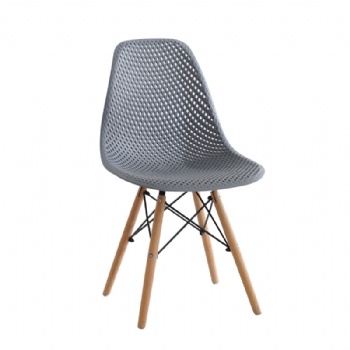 Outdoor eames PP chair